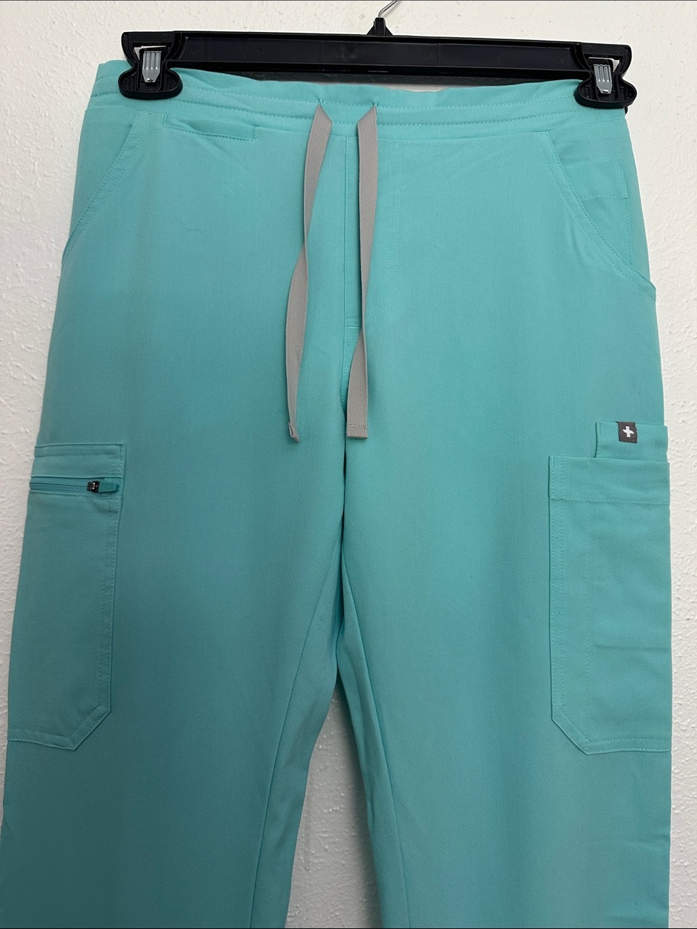 FIGS Skinny Leg Drawstring Scrub Pants - Picture 2 of 7